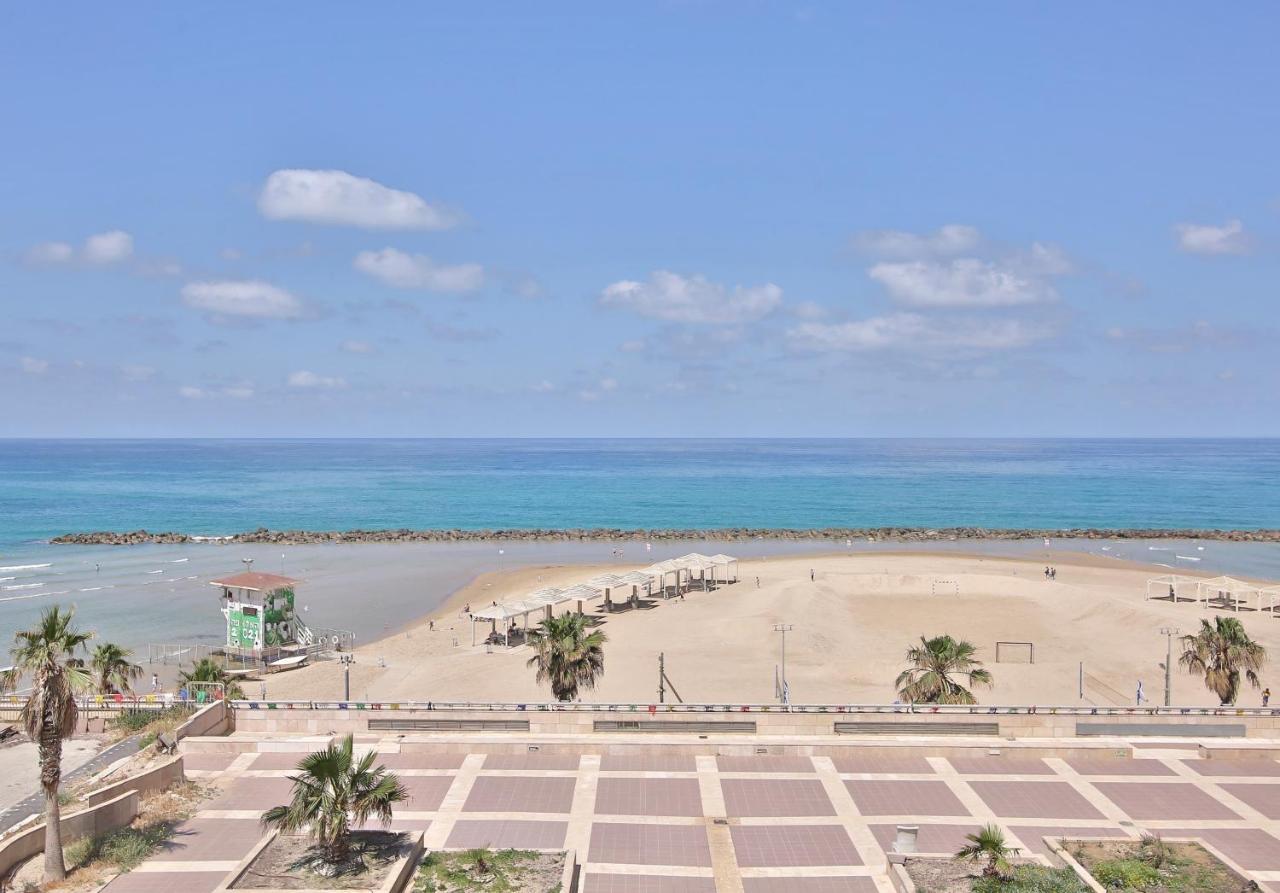 Luxury Suites By Notaly Ariel - Carmel Beach حيفا المظهر الخارجي الصورة