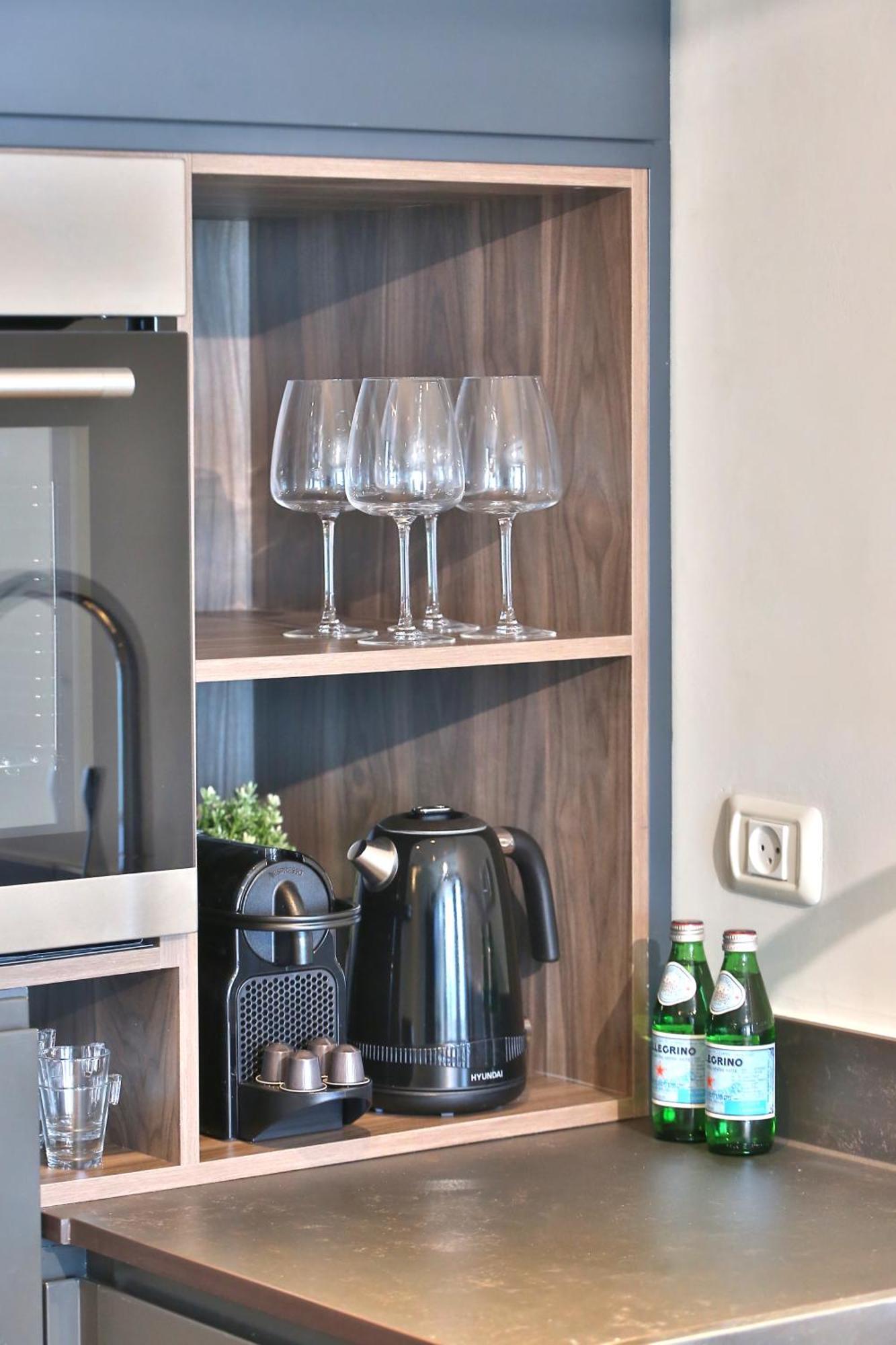 Luxury Suites By Notaly Ariel - Carmel Beach حيفا المظهر الخارجي الصورة