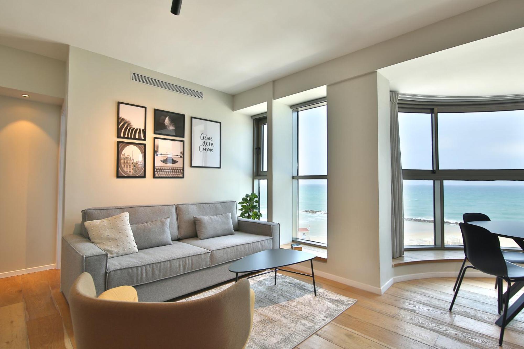 Luxury Suites By Notaly Ariel - Carmel Beach حيفا المظهر الخارجي الصورة
